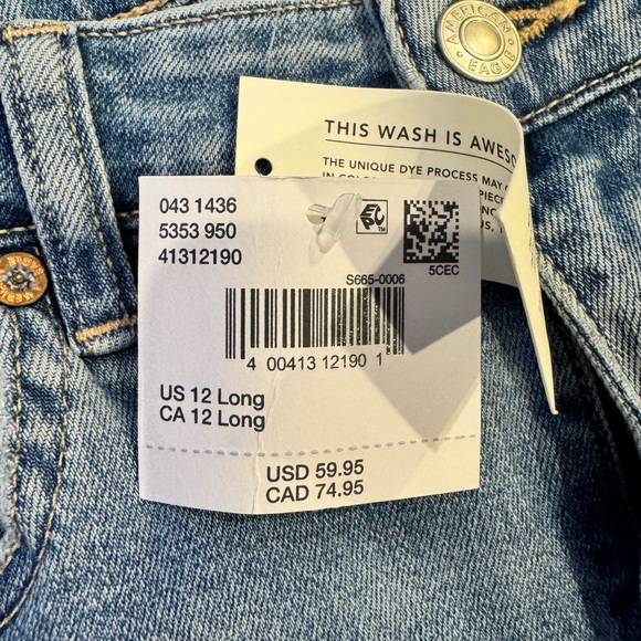 NEW- American Eagle Outfitters Blue Flare Jeans - Picture 7 of 7